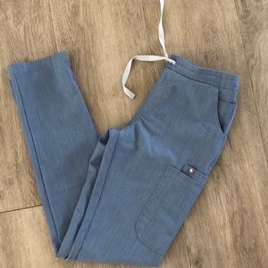 Figs Yola scrub pants
